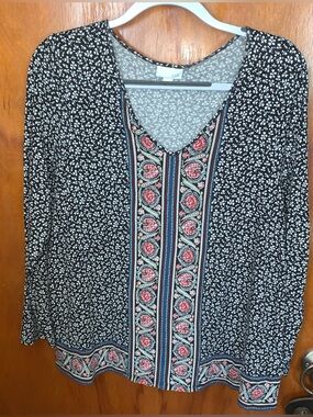 J. Jill Black Floral Peasant V-Neck Tunic Size Large Rayon Lightweight